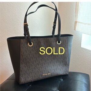 👜 Michael Kors purse 👜 MK